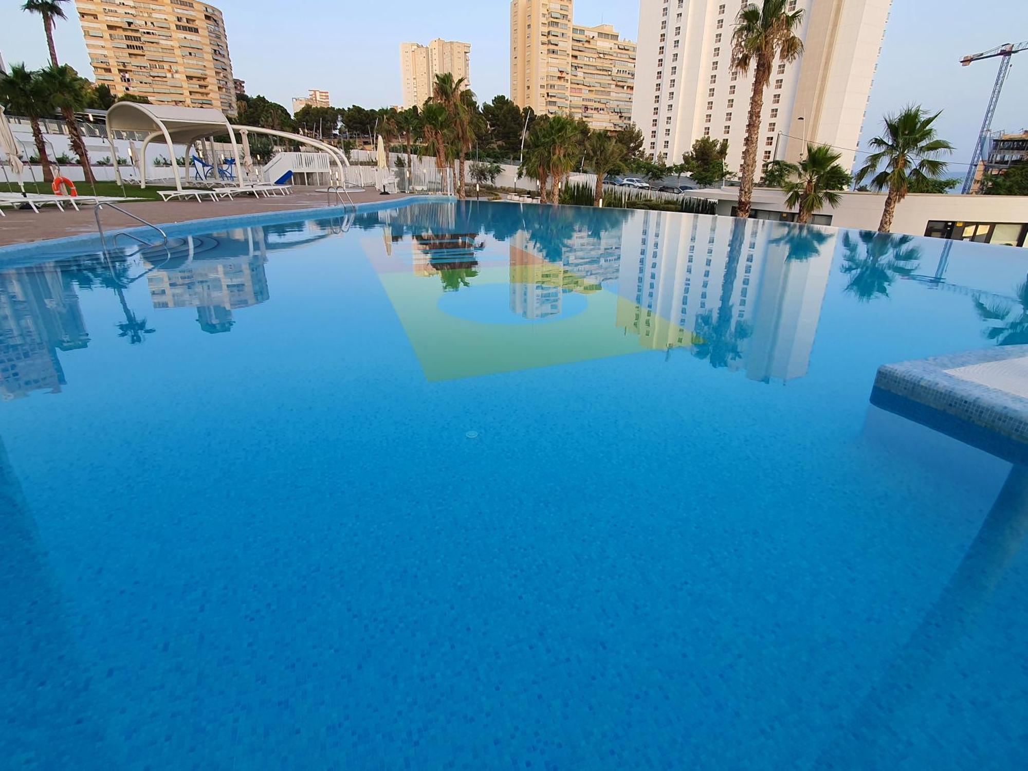 Апартаменти Sunset Waves Benidorm By Kalmarent Екстер'єр фото