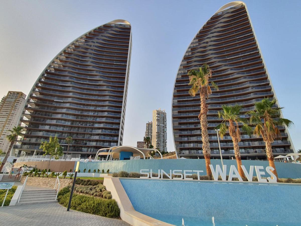 Апартаменти Sunset Waves Benidorm By Kalmarent Екстер'єр фото